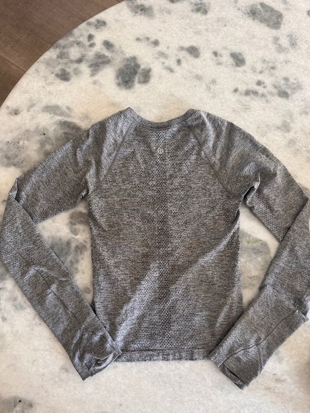 Lulu long sleeved top